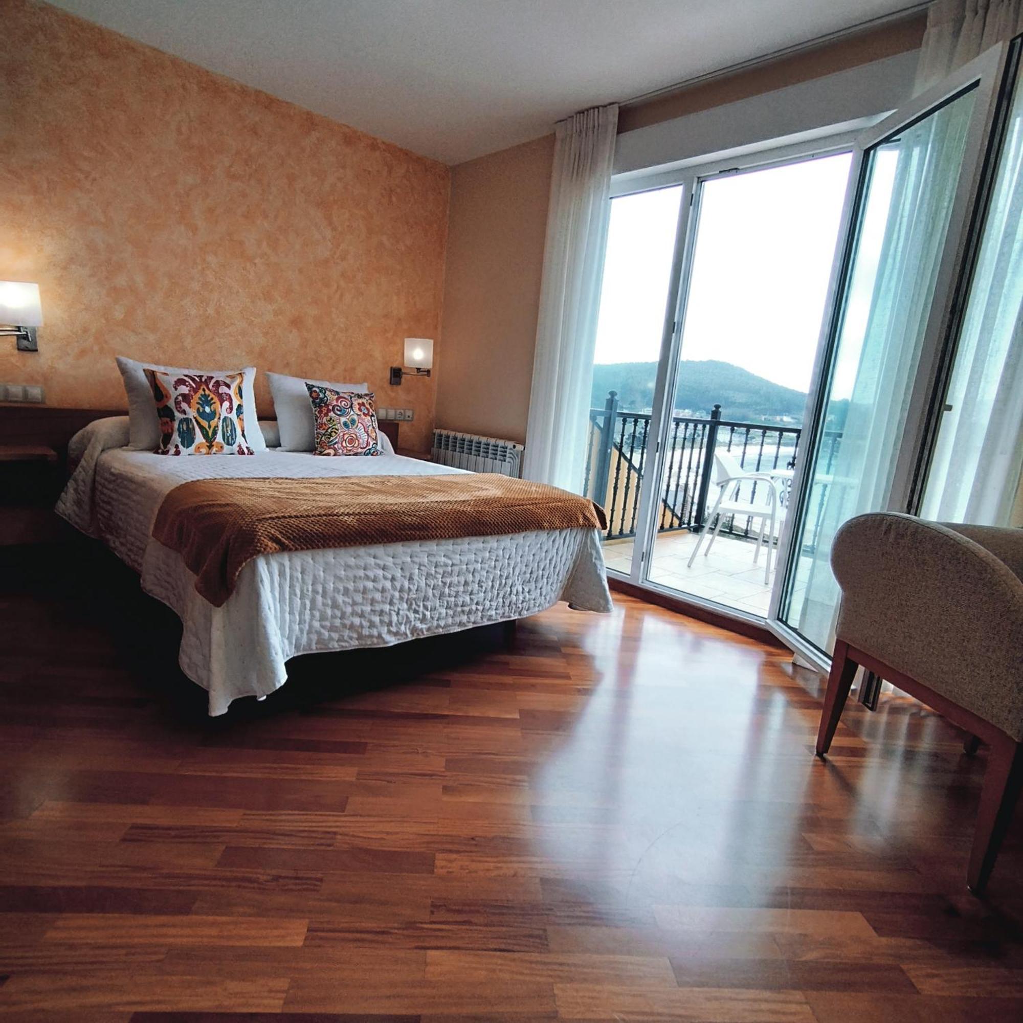 Hotel Complexo Alameda Viveiro Esterno foto